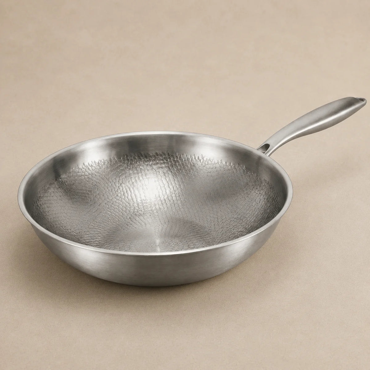 Pure Titanium Hammered Flat-Bottom Wok